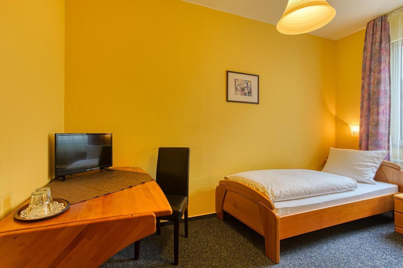Hotel Carlton Dortmund Esterno foto