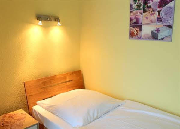 Hotel Carlton Dortmund Esterno foto
